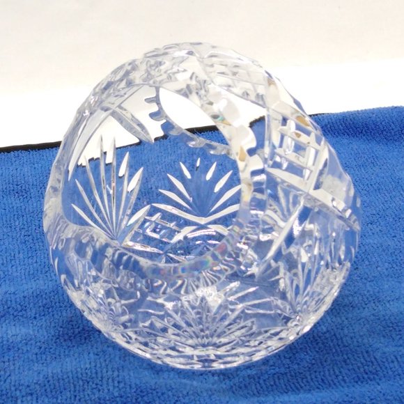 Crystal Clear Industries Bride's Basket Vintage Hand Cut 24% Lead Crystal EUC - Picture 3 of 9